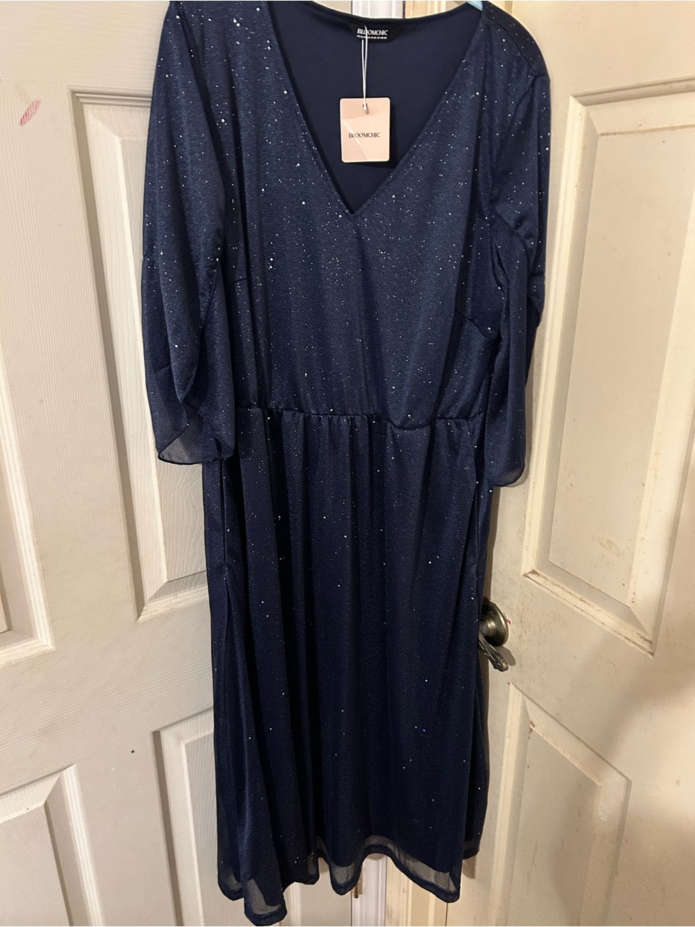 BloomChic Navy Sparkle V-Neck Formal Dress